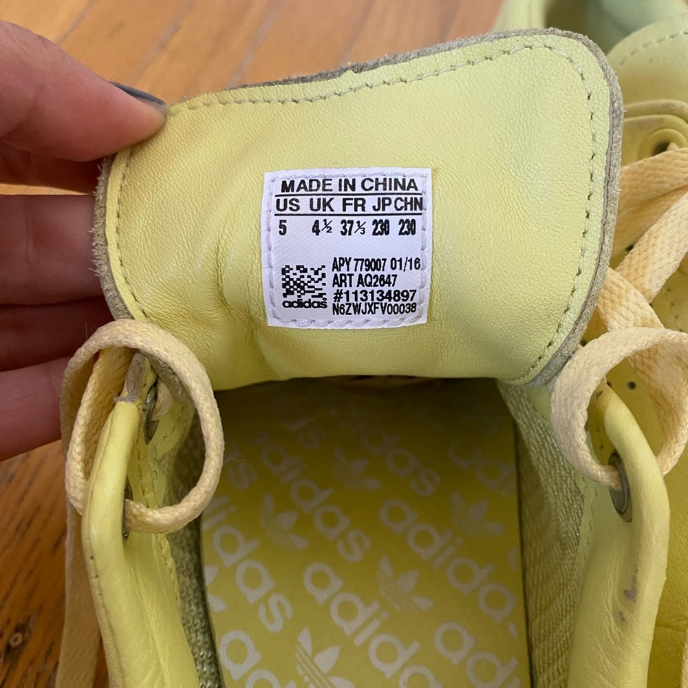 Adidas Light Yellow Sneakers - Picture 2 of 10